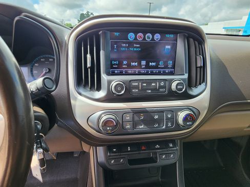 Used 2017 GMC Canyon SLT w/ Driver Alert Package AWD/4WD image 16