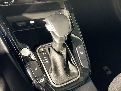 Certified 2025 Kia Soul EX image 19