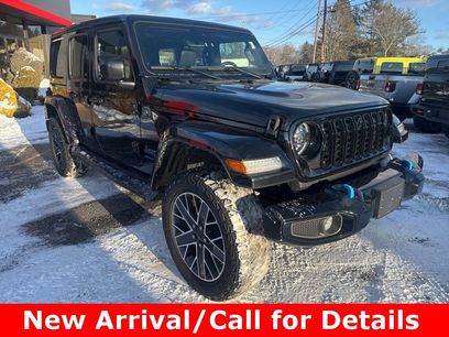 Used 2024 Jeep Wrangler High Altitude