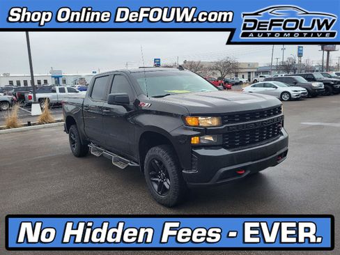 Used 2021 Chevrolet Silverado 1500 Custom Trail Boss w/ Midnight Edition image 1
