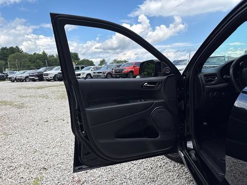 Used 2025 Dodge Durango R/T AWD/4WD image 22
