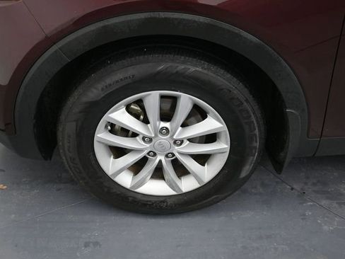 Used 2018 Kia Sorento LX image 9