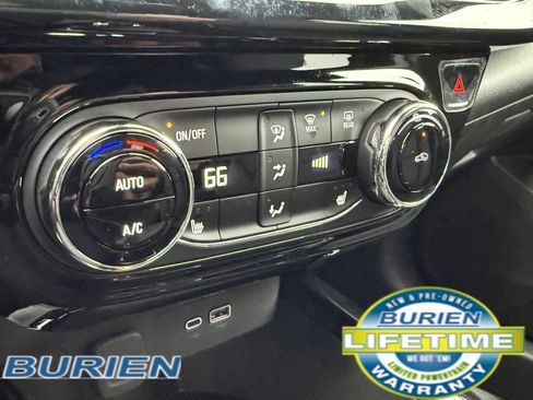 New 2026 Chevrolet Trax RS w/ Driver Confidence Package image 16