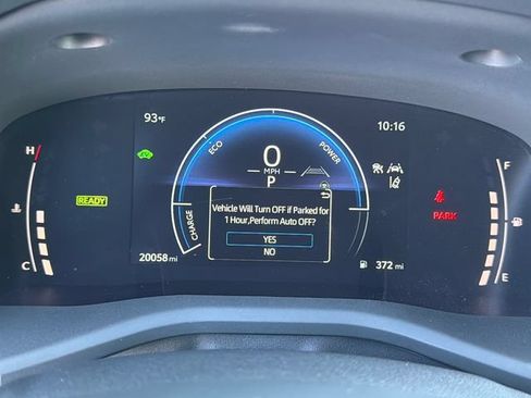 Used 2025 Toyota Camry SE w/ Convenience Package FWD image 26