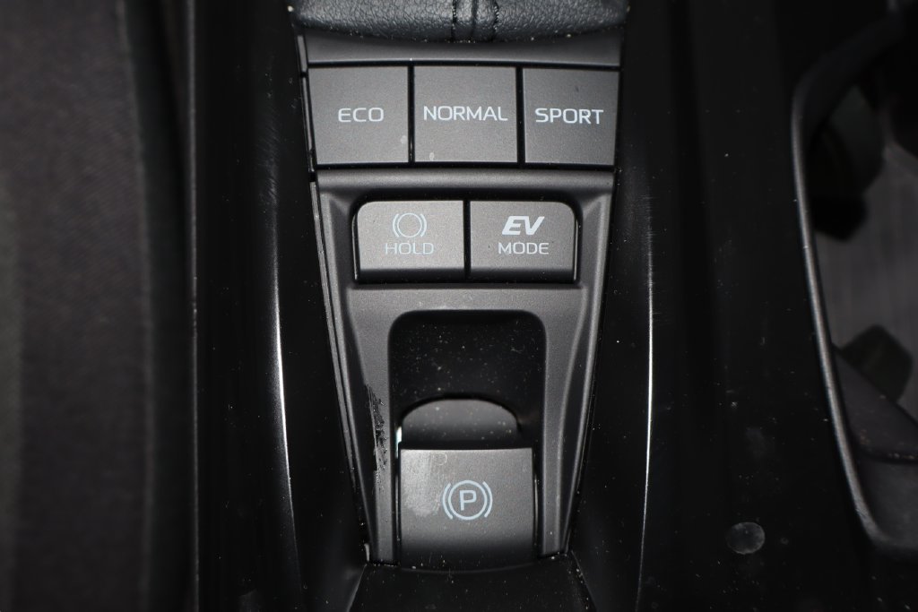 Used 2026 Toyota Camry LE FWD image 29