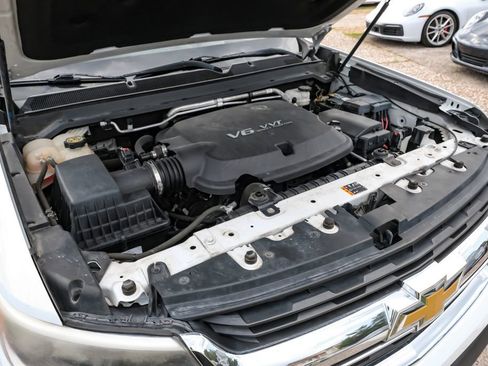 Used 2019 Chevrolet Colorado LT w/ LT Convenience Package RWD image 57
