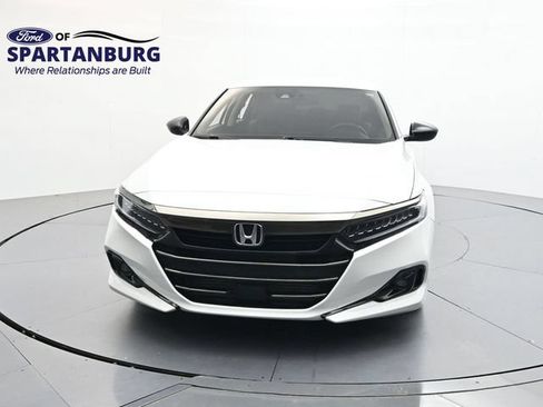 Used 2022 Honda Accord Sport Special Edition image 2