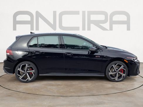 New 2026 Volkswagen GTI SE image 9