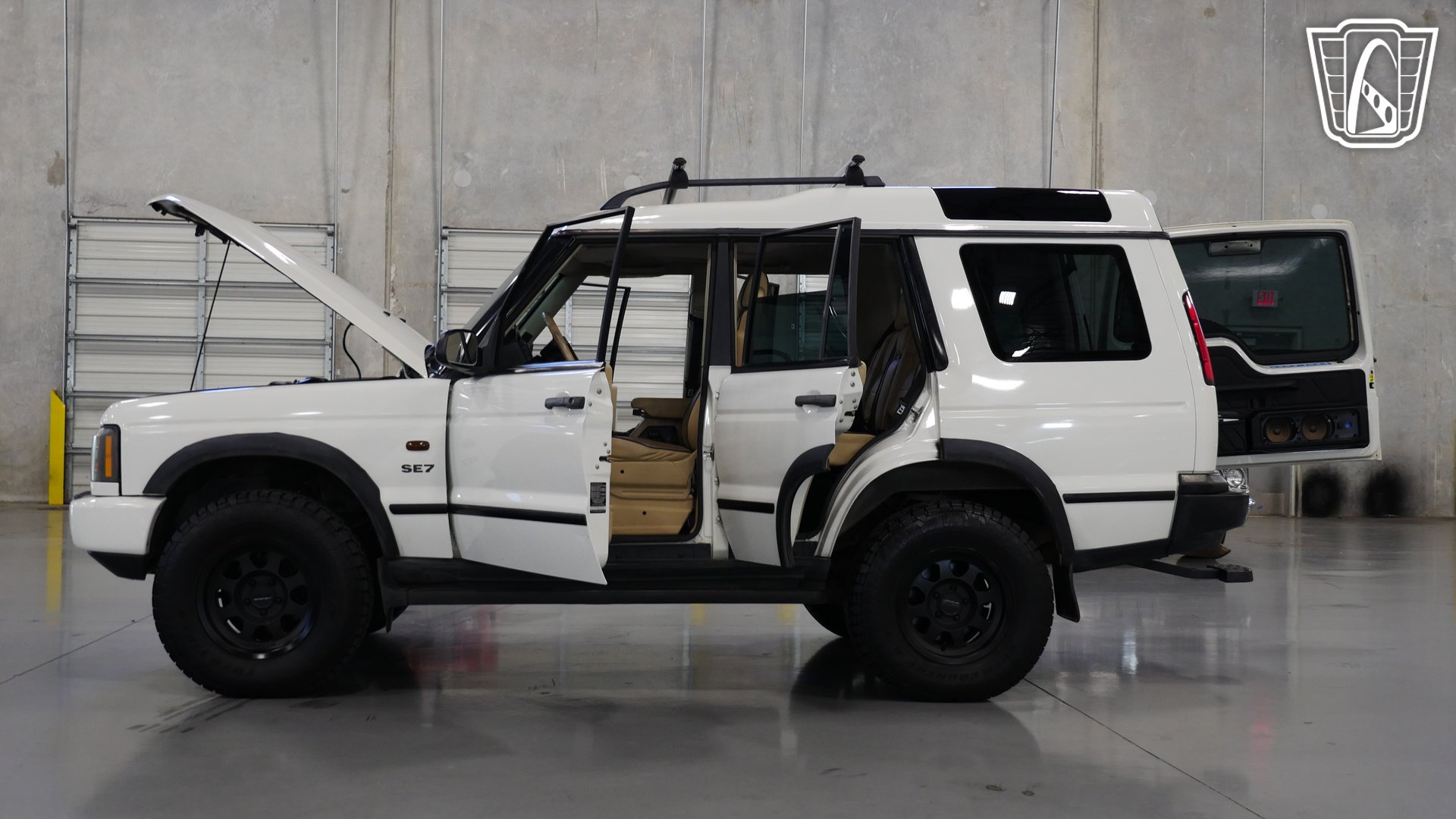 Used 2003 Land Rover Discovery SE AWD/4WD image 10