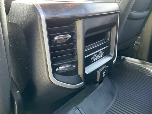 Used 2022 RAM 1500 Big Horn w/ Night Edition AWD/4WD image 16