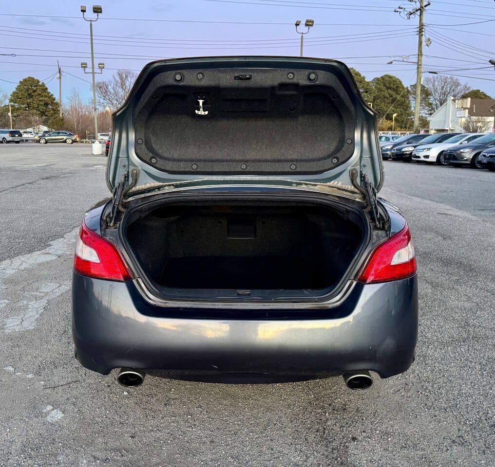 Used 2011 Nissan Maxima 3.5 SV w/ Premium Pkg FWD image 9