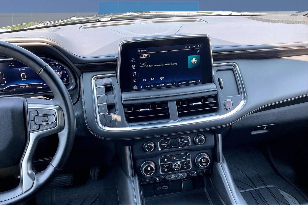 Used 2023 Chevrolet Tahoe LT w/ Luxury Package AWD/4WD image 9