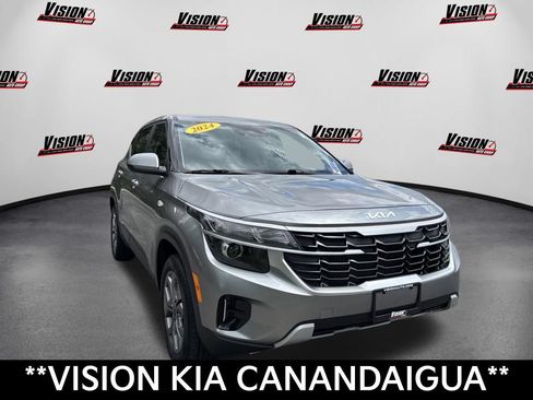 Certified 2024 Kia Seltos LX AWD/4WD image 3