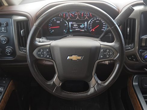 Used 2018 Chevrolet Silverado 2500 High Country w/ Duramax Plus Package image 15