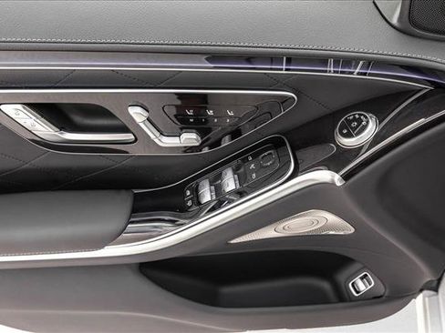 New 2026 Mercedes-Benz S 580 4MATIC Sedan image 14