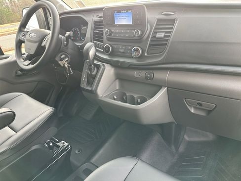 New 2025 Ford Transit 250 148 Medium Roof w/ Load Area Protection Package image 15