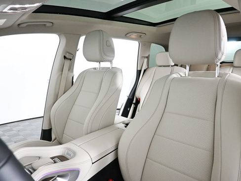 Used 2026 Mercedes-Benz GLS 450 4MATIC image 5