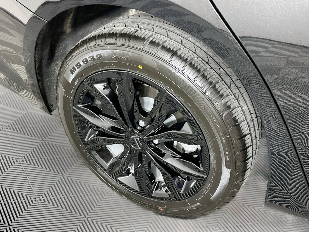 Used 2024 Chevrolet Malibu LT FWD image 39