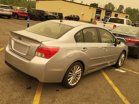Used 2016 Subaru Impreza 2.0i Premium AWD/4WD image 4