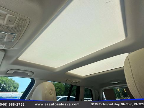 Used 2018 Mercedes-Benz GLS 450 4MATIC w/ Premium Package image 31