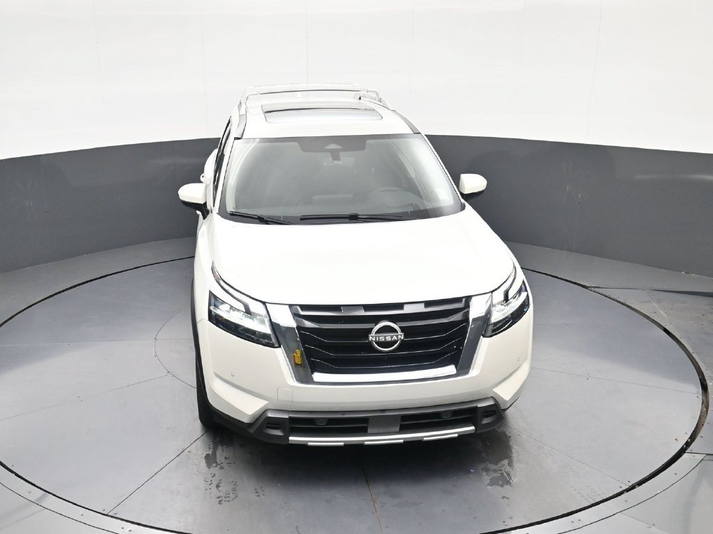 Used 2024 Nissan Pathfinder Platinum FWD image 29