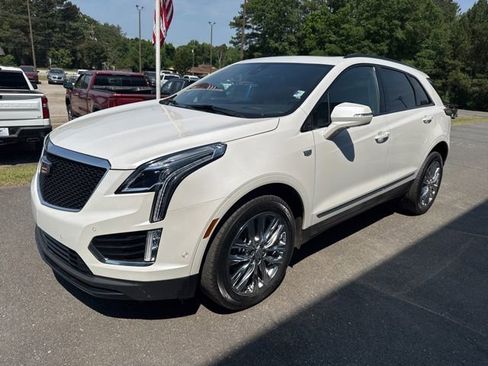 Used 2021 Cadillac XT5 Sportv w/ Platinum Package AWD/4WD image 3