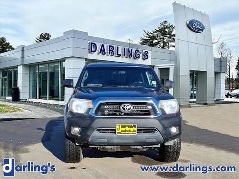 Used 2014 Toyota Tacoma 4x4 Double Cab w/ SR5 Package image 2