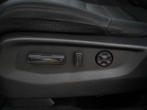 Used 2020 Honda CR-V EX image 26