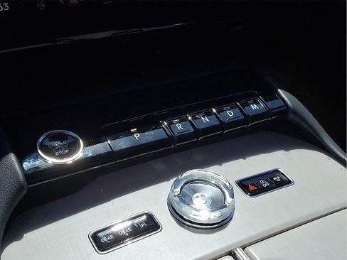 New 2026 Lincoln Navigator Reserve w/ Jet Appearance Package AWD/4WD image 12