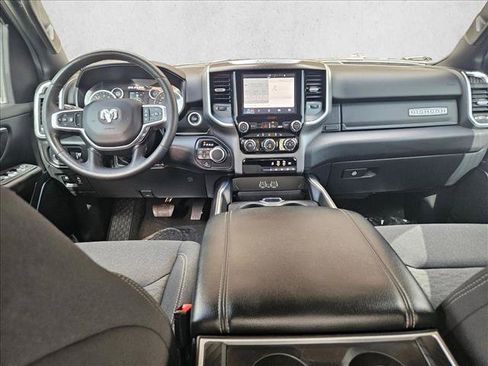 Used 2025 RAM 1500 Big Horn AWD/4WD image 18