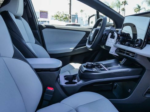 New 2026 Subaru Uncharted AWD image 12