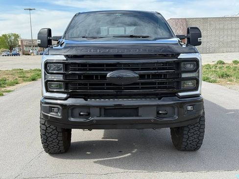 Used 2025 Ford F350 Platinum AWD/4WD image 7