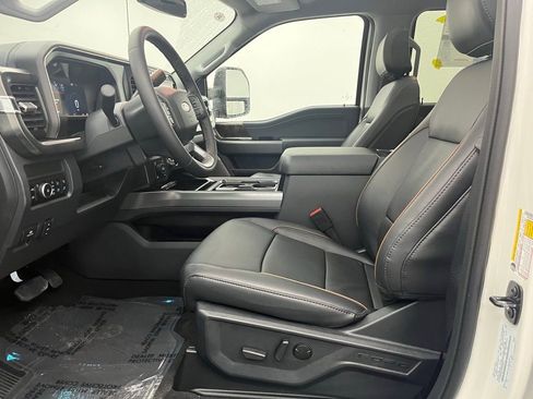 New 2026 Ford F350 Lariat w/ Black Appearance Package image 20