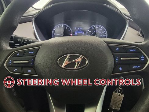 Used 2019 Hyundai Santa Fe SE image 19