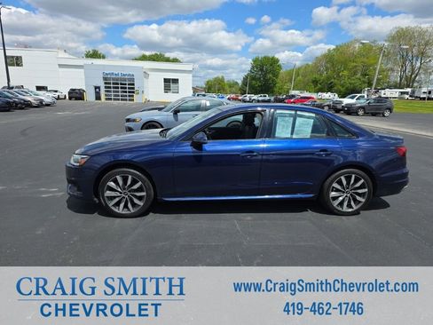Used 2023 Audi A4 2.0T Premium Plus w/ Premium Plus Package AWD/4WD image 3