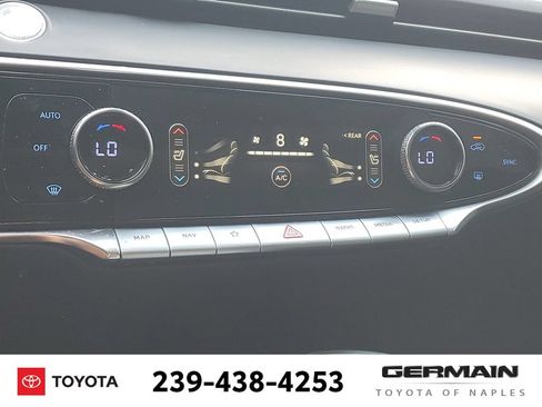 Used 2022 Genesis GV70 2.5T w/ Select Package AWD/4WD image 32