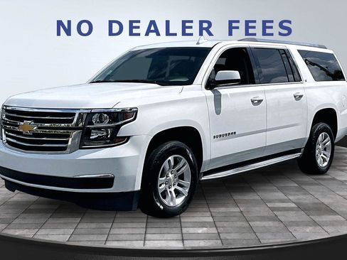 Used 2018 Chevrolet Suburban LT RWD image 1
