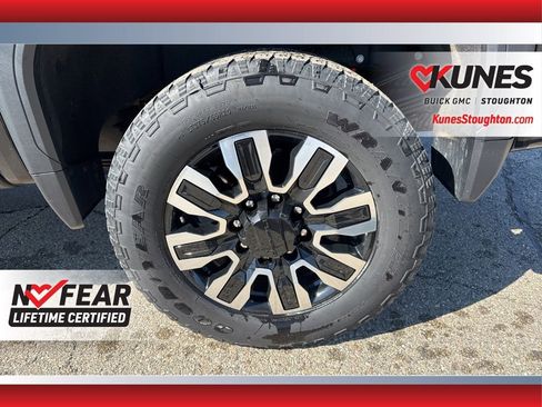 Used 2025 GMC Sierra 3500 Denali Ultimate AWD/4WD image 18