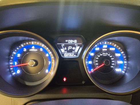 Used 2016 Hyundai Elantra SE image 23