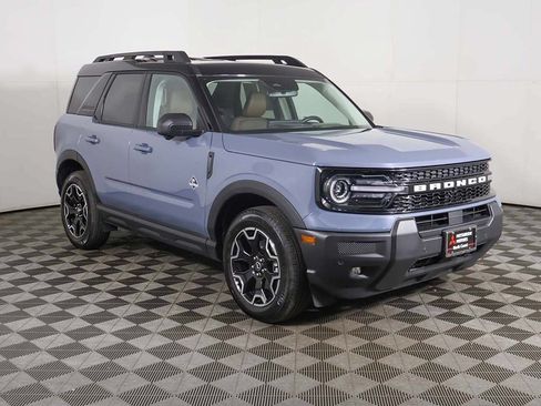 Used 2025 Ford Bronco Sport Outer Banks w/ Outer Banks Tech Package+ AWD/4WD image 53