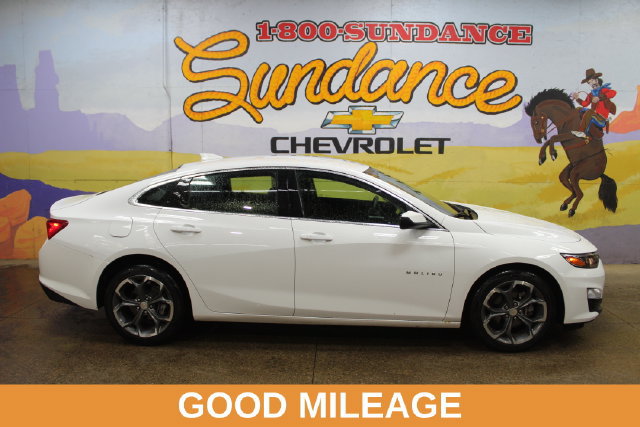 Used 2024 Chevrolet Malibu LT FWD image 1