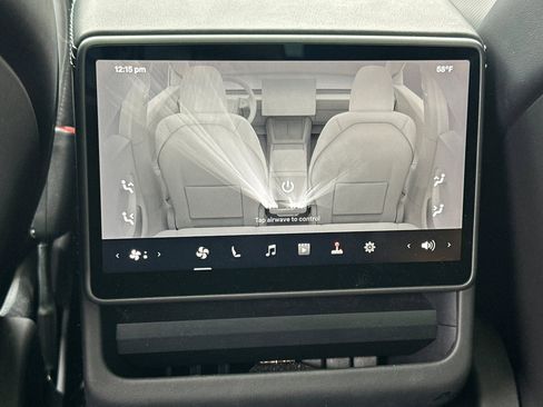 Used 2024 Tesla Model 3 Standard Range RWD image 16