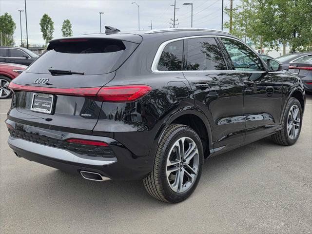 New 2026 Audi Q5 Premium AWD/4WD image 3