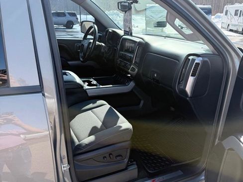 Used 2017 Chevrolet Silverado 1500 LT image 17