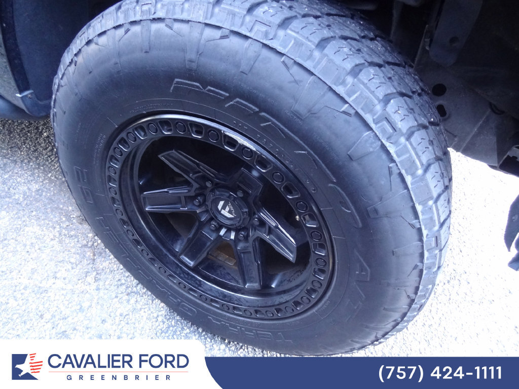Used 2015 Ford F150 XLT w/ Equipment Group 301A Mid AWD/4WD image 11