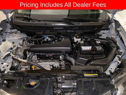 Used 2020 Nissan Rogue SV w/ Premium Package FWD image 21