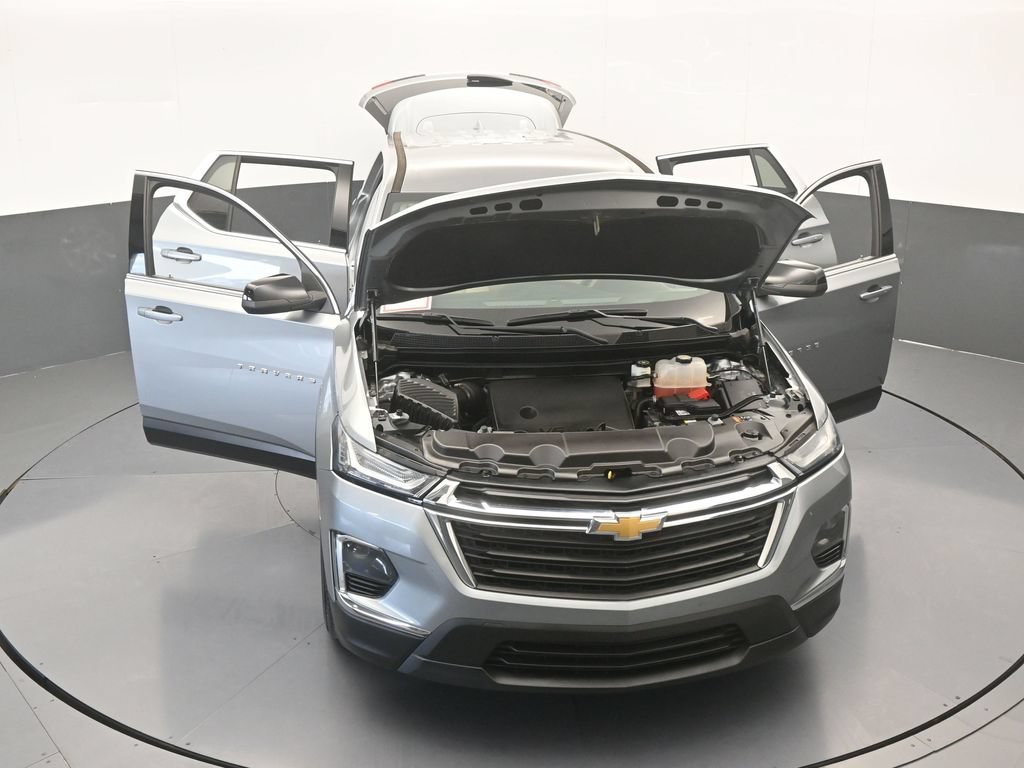 Used 2024 Chevrolet Traverse LS FWD image 70