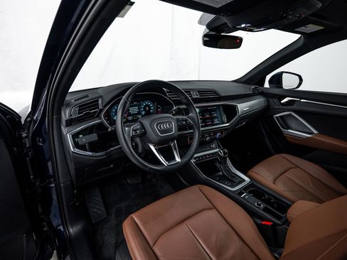 Certified 2022 Audi Q3 2.0T Premium w/ Convenience Package image 10