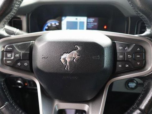 Used 2021 Ford Bronco Black Diamond image 17