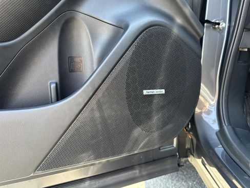 Used 2023 Subaru Forester Touring image 22